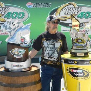 Meet your Posher, Mark